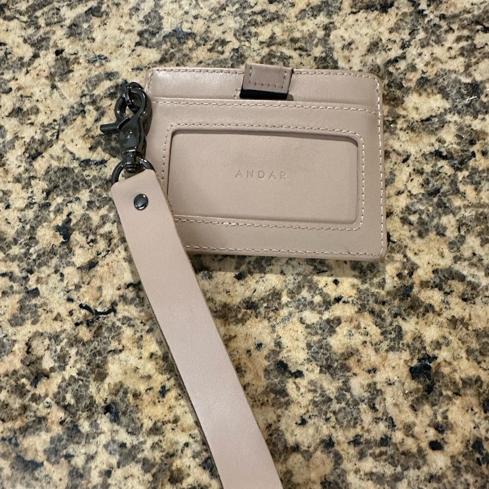 Andar Denner Wallet in Blush Leather with Strap